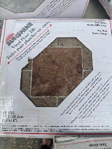 tuile en vinyle/vinyl floor tile