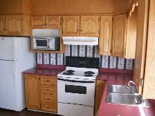4 bedroom house - heat and light included - Photo 14