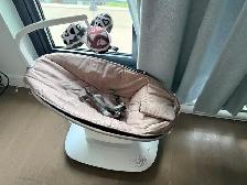 4moms mamaRoo 4 Baby Swing – Excellent Condition (Like New) - Photo 2