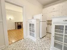 AVALABLE NOW! $1329 1-Bedroom in Heart of Osborne Village! - Photo 2