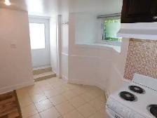 Great HFX South-end Bachelor Apartment - VIDEO TOUR! - Photo 5
