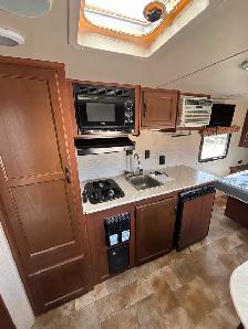 2015 Jayco JayFlight BAJA 195 RB- great couples off road unit! - Photo 5