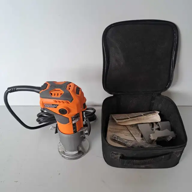 Ridgid Router R24012 (32781354)