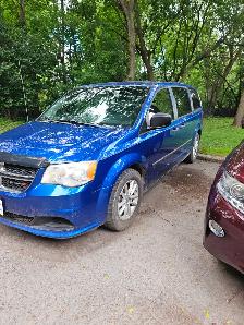 for sale dodge caravan ,stow n go