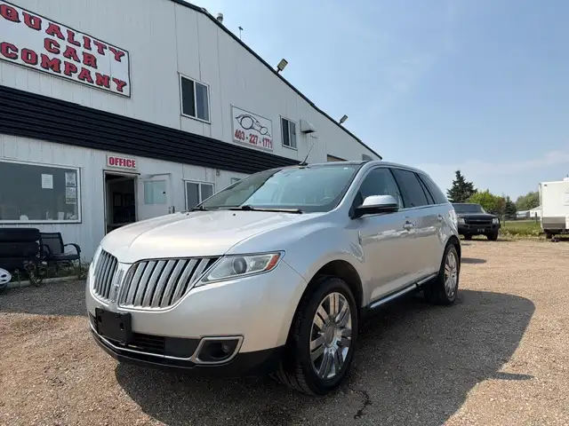 2013 Lincoln MKX RESERVE- WARRANTY INC, LEATHER, NAV, PANO ROOF,