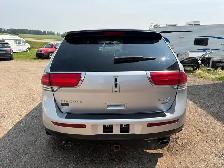2013 Lincoln MKX RESERVE- WARRANTY INC, LEATHER, NAV, PANO ROOF, - Photo 4