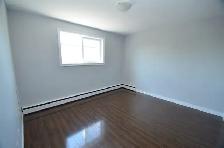 Renovated 1-bedroom with Balcony - Avail now or Aug - 114 George - Photo 4