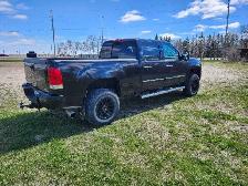 2013 GMC Sierra Duramax Denali 2500HD - Photo 2