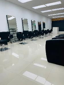 Hair Salon Chair / Stylist Room for Rent