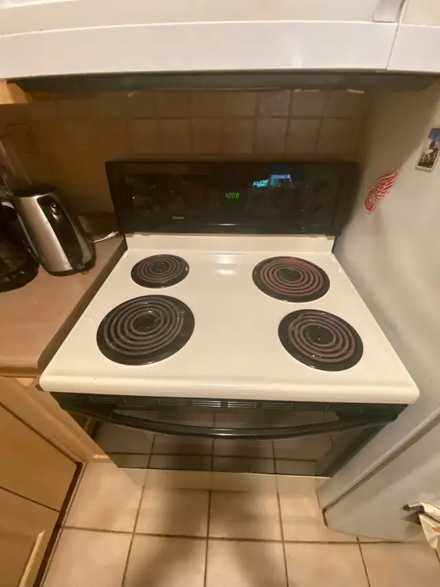 Kenmore Electric Stove