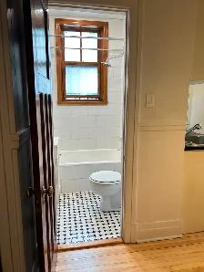 Grand 3 1/2 chauffé, une chambre, rue des Érables - Photo 9
