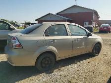 2011 Chevrolet Aveo 5spd - Photo 4