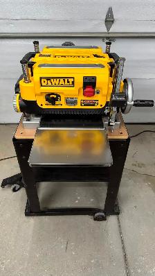 Dw735 13' Dewalt Planer