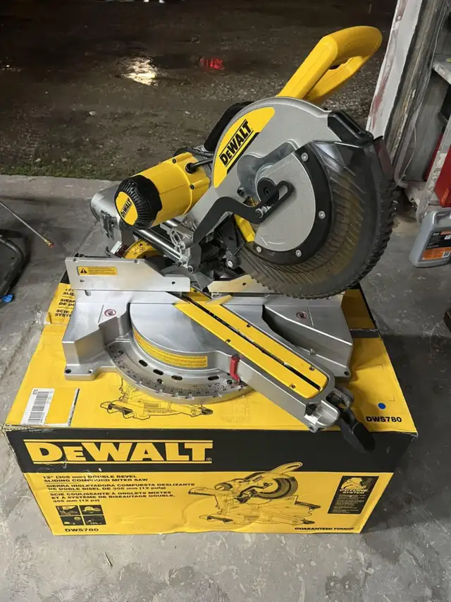 NEW Dws780 Dewalt Mitre