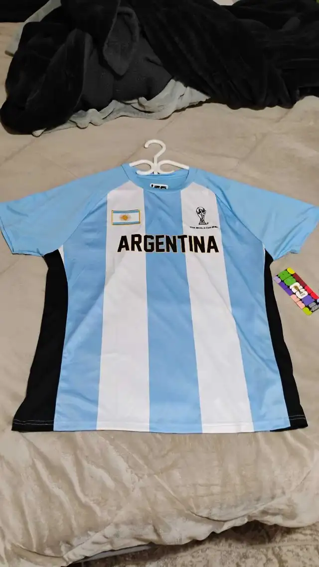 Argentina Jersey new xl w tag