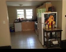 1 Bedroom Apartment - Photo 2