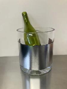 Wine bottle holder/ chiller