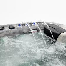 3 PUMP BENCH HOT TUB FOR SALE - Photo 4