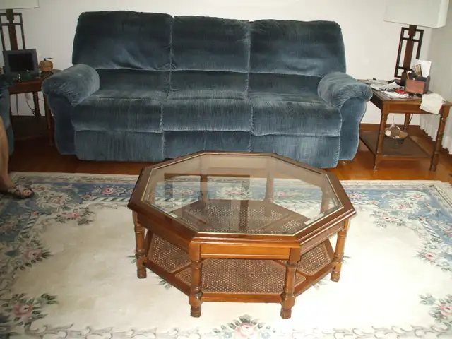 OCTAGON COFFEE TABLE