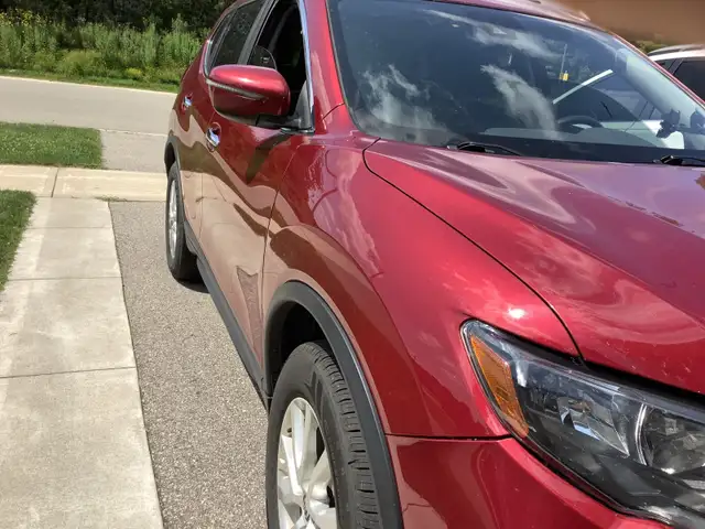 2020 Nissan rogue SV
