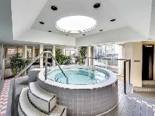 Spacious furnished 1 1 at Yonge/Wellesley - Photo 10