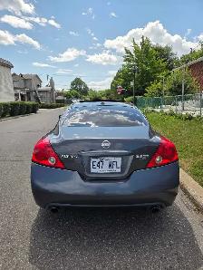 Nissan Altima 3.5SR - Photo 5