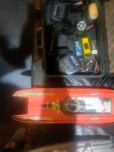 Remote Control Boats - Photo 2
