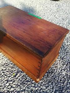 Old Wood Chest - Photo 4