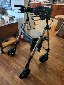 RollisRoll Walker for Seniors with Seat, Lightweight, Foldable - Photo 3