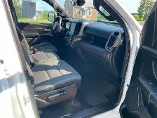 DODGE RAM 1500 2022 CREW CAB V6 E TORQUE AWD AUTOMATIQUE - Photo 10