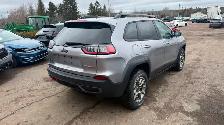2022 Jeep cherokee Trailhawk 4x4 - Photo 6
