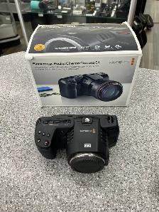 Blackmagic Design Pocket Cinema Camera 6K Pro - Canon EF Mount - Photo 3