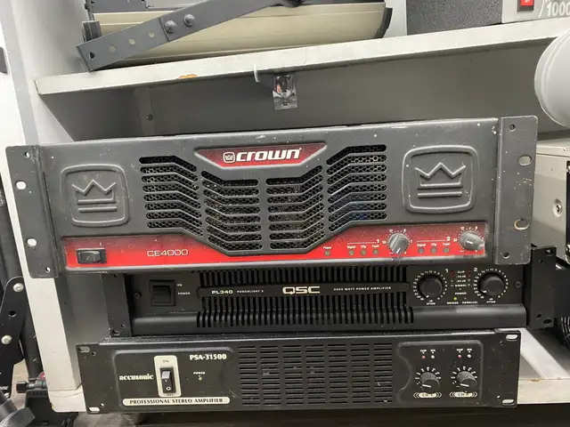 Crown CE4000 Power Amplifier