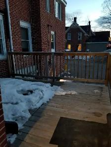 Spacious 2-Bedroom with Private Entrance and Balcony - Photo 9