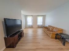 105 Tupper Dr, Thorold - 4 Bed   Den Semi Detached Home - Photo 4