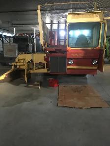 1049 NEW HOLLAND BALE WAGON