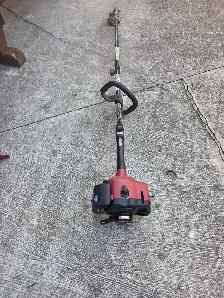 Toro gas-powered straight-shaft