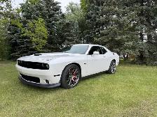 2015 Dodge Challenger SRT