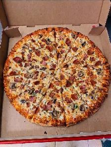 Full Time job available at pizza store in Brampton