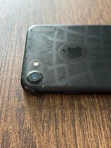 Unlocked Black 32GB Apple iPhone 7 - Photo 4