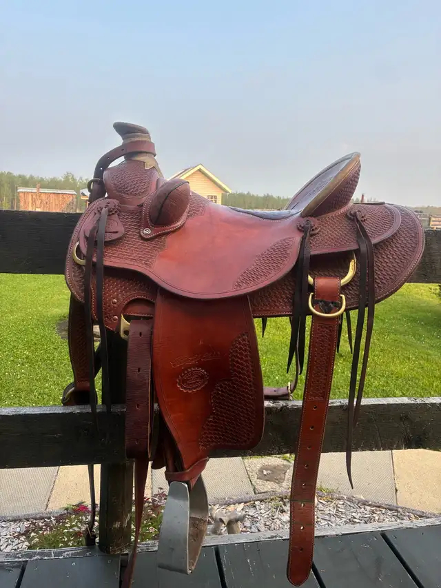 Wade saddle for sale