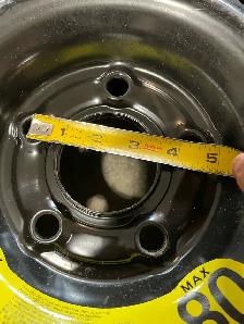 New 5 bolt Spare rubber with jack set - Photo 4
