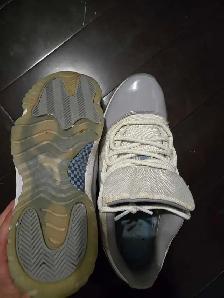 Jordan 11 Low Cool Grey Size 11 - Photo 3