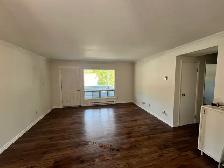 2 bedroom Condo  for Rent - Photo 2