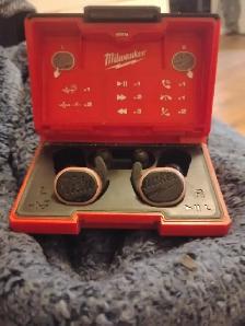 Milwaukee ear buds - Photo 2