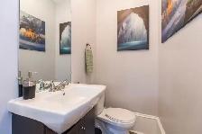 Furnished Room   Private 15 m² Attic Loft | 4 Min Walk to uOttaw - Photo 2
