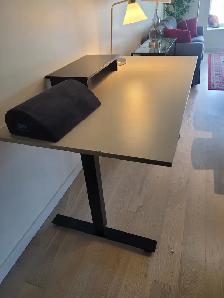 Home Office Work Desk - Photo 2