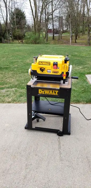 Dw735 DeWalt planer 13'