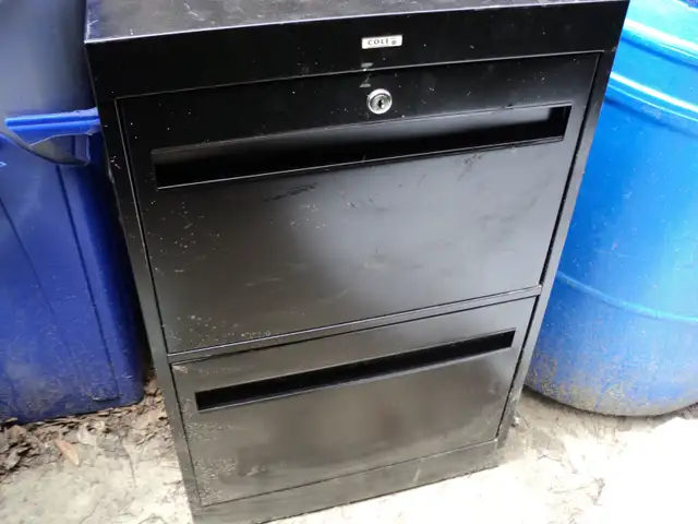 Two Drawer legal Size Filing Cabinet ~ Just $20 CALLS ONLY!