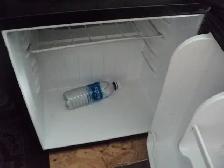 Small Bar Fridge  - 6 temps CALLS ONLY PLEASE! - Photo 2
